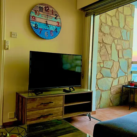 Apartment Charming Seaside Haven 1br Flat *