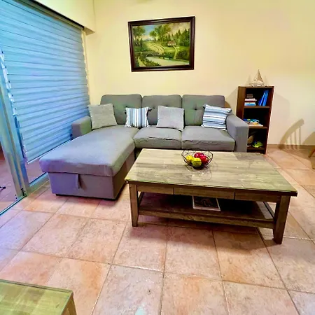 Apartment Charming Seaside Haven 1br Flat