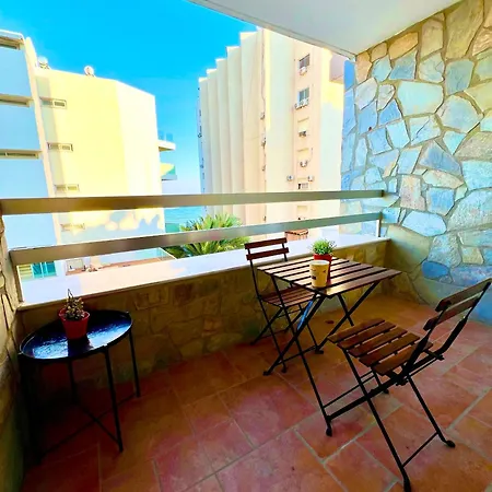 Charming Seaside Haven 1br Flat * Ларнака